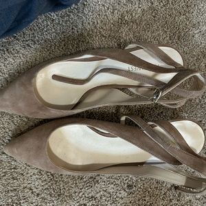 Express heels
